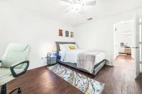“Cozy home near AT&T Stadium, Six Flags, and Globe Life Field. Perfect vacation.