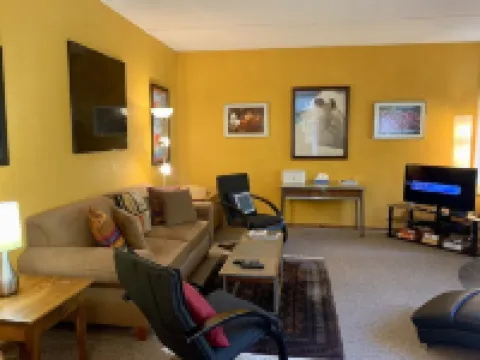 Taos Ski Valley - 2 bed/2 bath Condo #315 Next to Children's Center