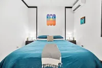 Single Night Bookings Welcome - Tropical Modern Loft - SoHo Style - Concierge  호텔