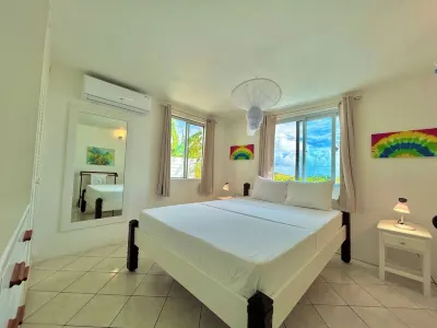 Beautiful villa close to Beach with ocean views Bequia 주변 호텔