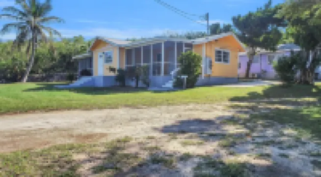 Ixora East - Beach access with great snorkeling spot Hôtels à : 