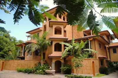 Spacious 2BR/2Bath 5 Star Villa - Steps from Blue Water & White Sand Beach