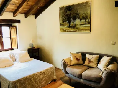 House with impressive stone lookout suspended in the mountain and views Hotels near Ruta de Las Cabañas Pasiegas