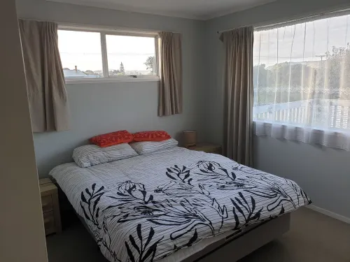 Lazy Days (at Whangamata) Hotels in Whangamata