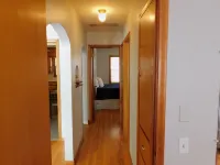 1950's Retro Ranch. Conveniently located off Highway 281 Hotel a Grand Island