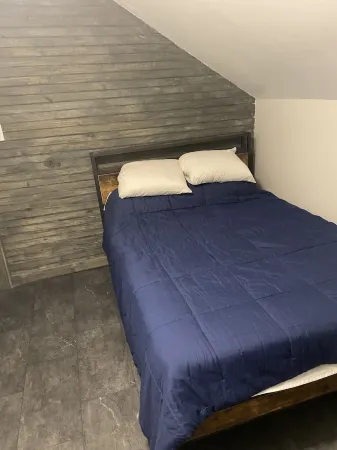 Cozy remodelled house minutes away from hiking trails and Chaleur Bay Отели в г. Батерст