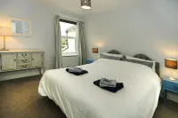 Dog friendly cottage moments from beautiful Winterton beach