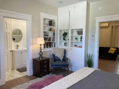 Unit 2 - Silver - Pinal Creek East - wifi - king bed