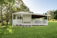 Tall Fig BnBEntire guesthouse in Foxground, Australia