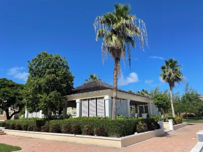 Brand New House 2025 unit 2, Private Pool,3 Beds 3 Baths in Gated Community! Hotels near Bahamas Blu purified alkaline water