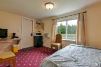 The Yellow 2 Bedroom Cottage @Twin Hills Cottages