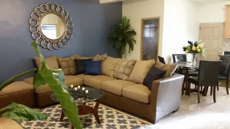 Affordable Luxury 2 bd/1 ba near beach! Отели рядом с достопримечательностью «Two Lovers Point»