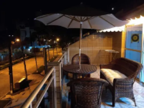 COVERAGE IN CAIOBÁ 2 BLOCKS FROM THE SEA 馬蒂紐斯酒店