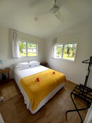 Capture the view, hear the waves -TepaeruVista Hotels in der Nähe von Maire Nui Botanical Gardens