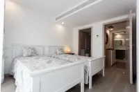 3 bedroom apartment on the seafront Отели в г. 