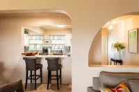 Your Home Away From Home Hotels in Tutu