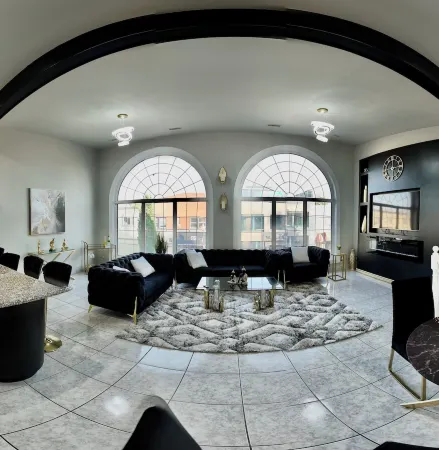 Penthouse suite in heart of little Italy