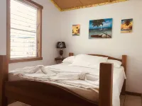 Gumbo Limbo - Go Slow Cabana, Steps from the Ocean, Free Bikes, Free WiFi Hotel a Caye Caulker