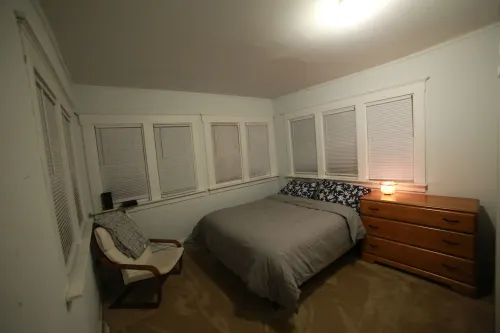 Leelanau County Cottage in the heart of Lake Leelanau