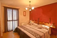 Self catering Ezkibel for 8 people