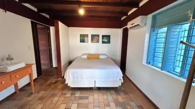 Beachfront house, right on the sand, in the best location on Barra de São Miguel beach