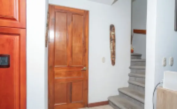 Amazing 3Br/3.5 BA Condo, 200m from Playa Grande, Shared Pool, Private Parking