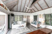 Entire Luxury Property, Villa +4 cottages, English Harbour, Moondance Antigua Hotels in 