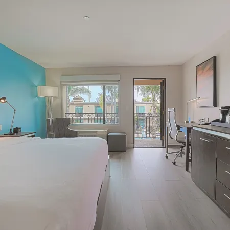 The Cove Hotel