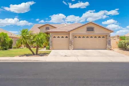 Golf Course View Home, No Fee Heated Pool!