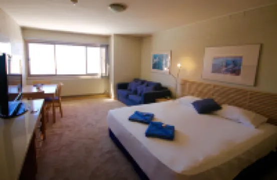 อัลเบิร์ก ฮอทแธม