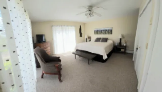 Secluded Cottage On Beautiful Stony Lake and Creek 奧希阿納縣酒店