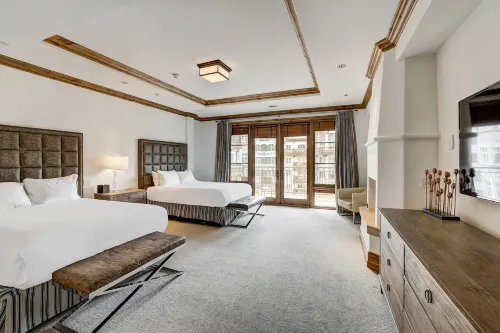 Arrabelle Luxury 4 Br Condo- Close to the Mountain