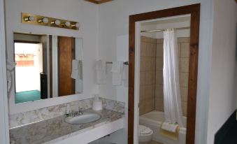 The Village Inn Motel and Restaurant