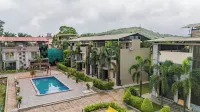 Alaya Stays Imperial Calista 4-BHK with Common Pool & Garden Near Karla Cavs and Bhushi DAM - Villas
