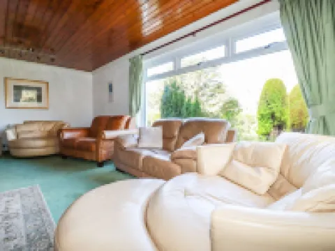 Trevow Hotels in Camborne
