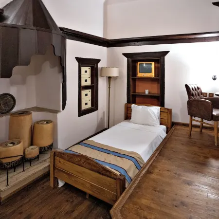 Old House Hotel&Pub