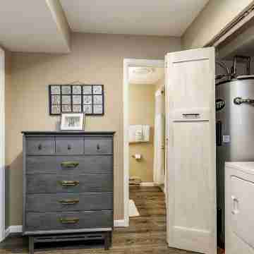 J1 Meadow Creek Miniums 3 Bedroom Condo by RedAwning Rooms