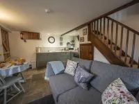 Crooks Hotels in Axbridge