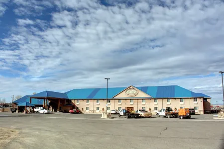 Blue Mountain Inn and Suites