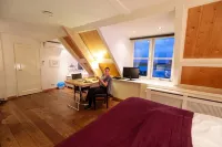 't VeerHuys Hotels in Maurik