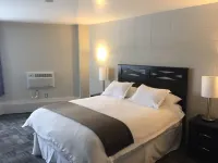 Grand Marshal Inn Hotels in Beaverlodge