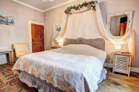 Château de la Hussardière Chambre d'hôtes Haute- Saône Hôtels à : Ray-sur-Saône