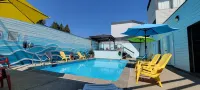 The Cedars Inn Hotel & Convention Centre - Pools