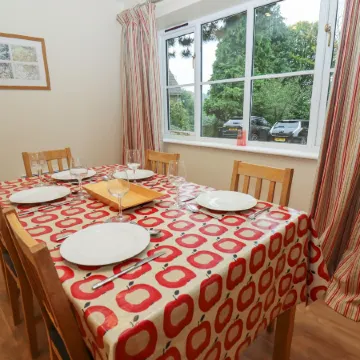 The Cottage at Barrow Mead