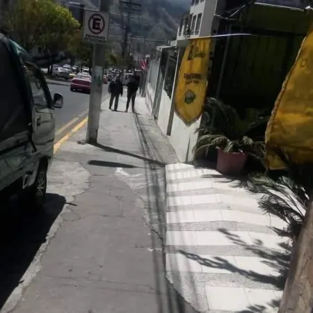 Bio Bamboo Bed and Breakfast Hotele w: Ambato