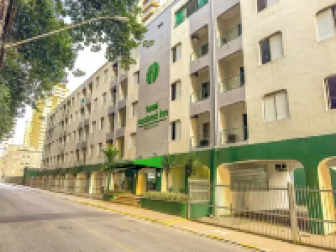 هوتل ناسيونال إن جواروجا فنادق في کواروخا