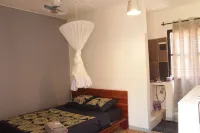 Ouaka Hotel Hotels in Kadiogo