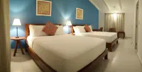 El Mirador Suites