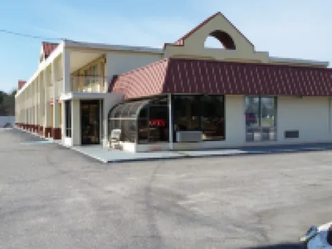 Economy Inn Hotels in Dillon County
