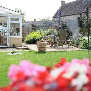 Howard Cottage Отели в г. Ившем